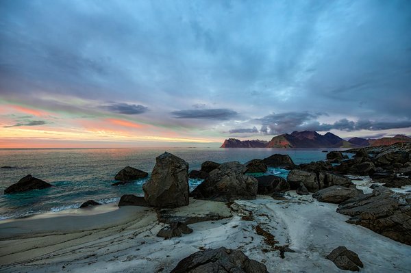 Comment choisir une croisière qui propose des excursions pour explorer les cascades de Croatie ?